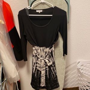 Calvin Klein black and white size 4 dress